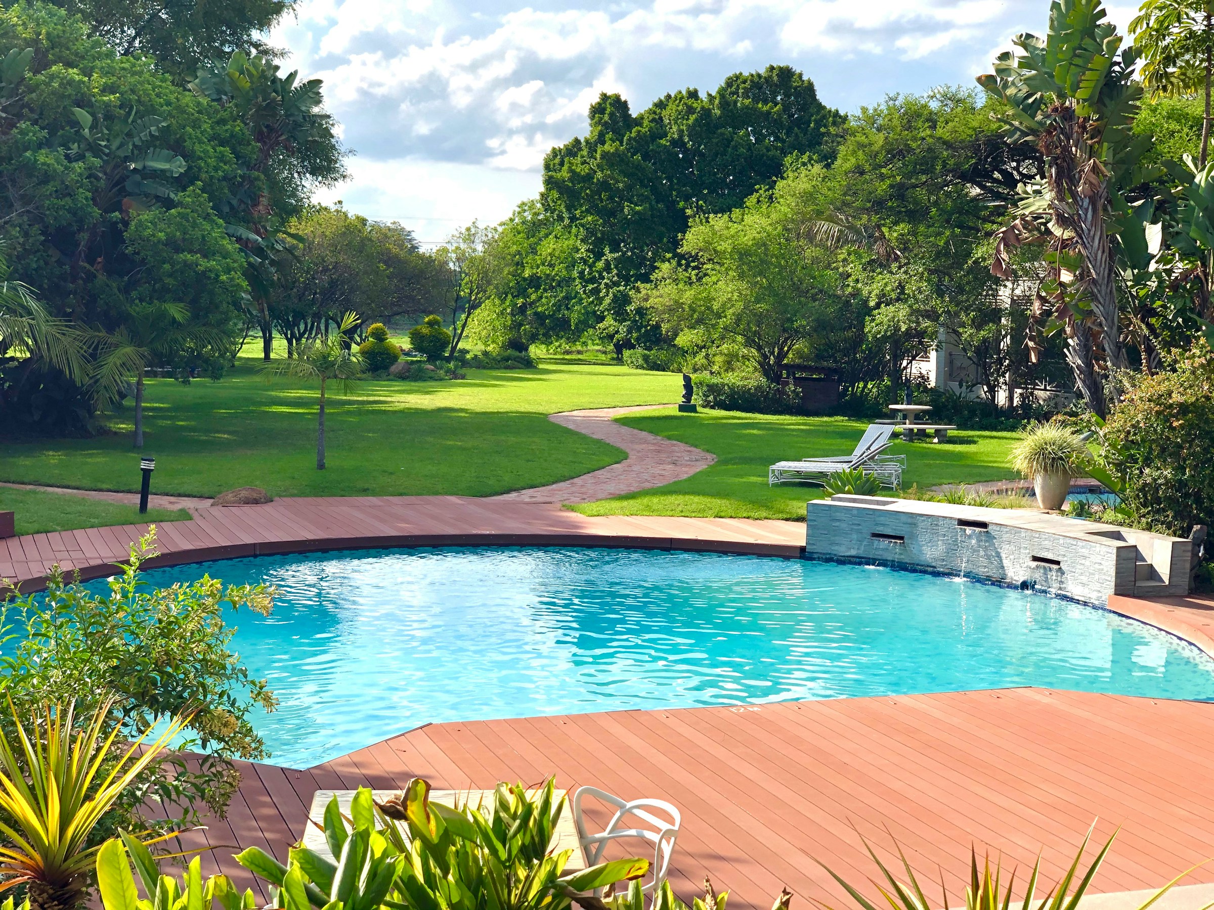 pool construction company near me